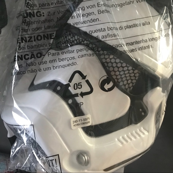 New Star Wars Execution Trooper Kids Costume - Picture 8 of 8